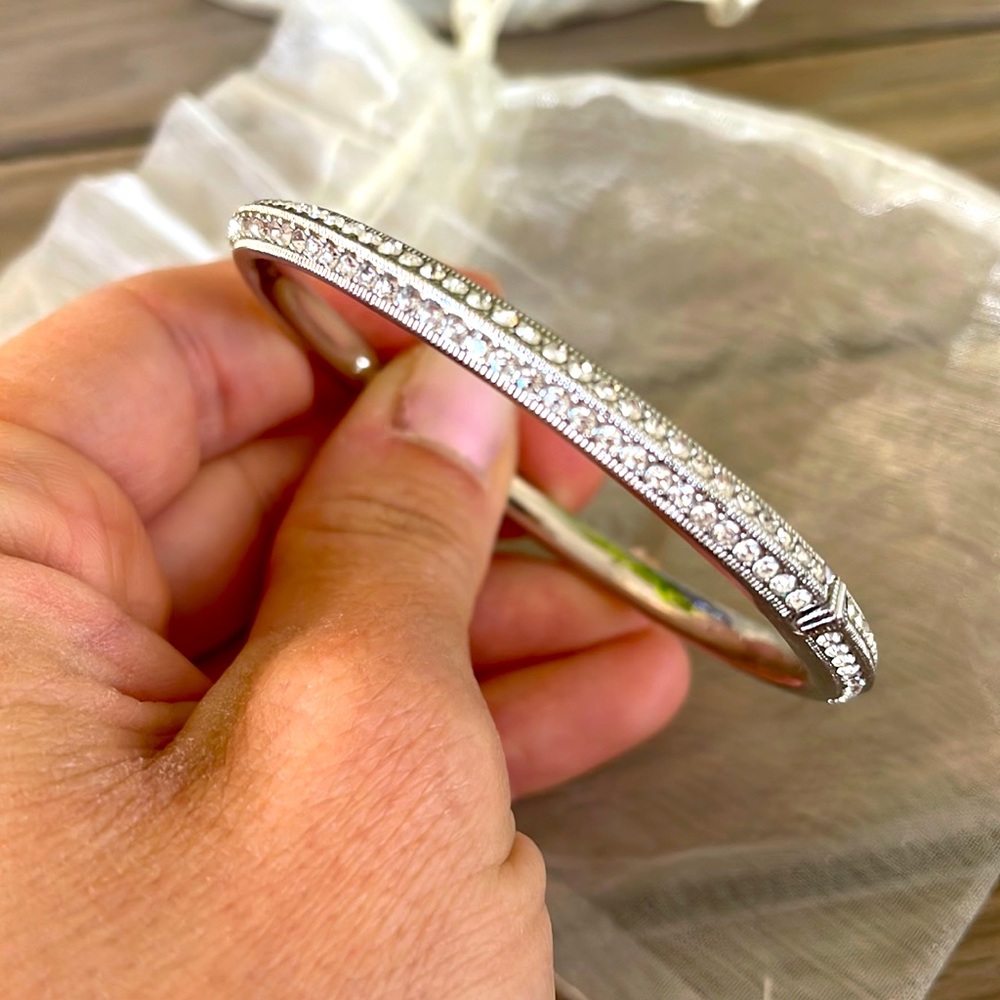 Nadri Pavé bangle